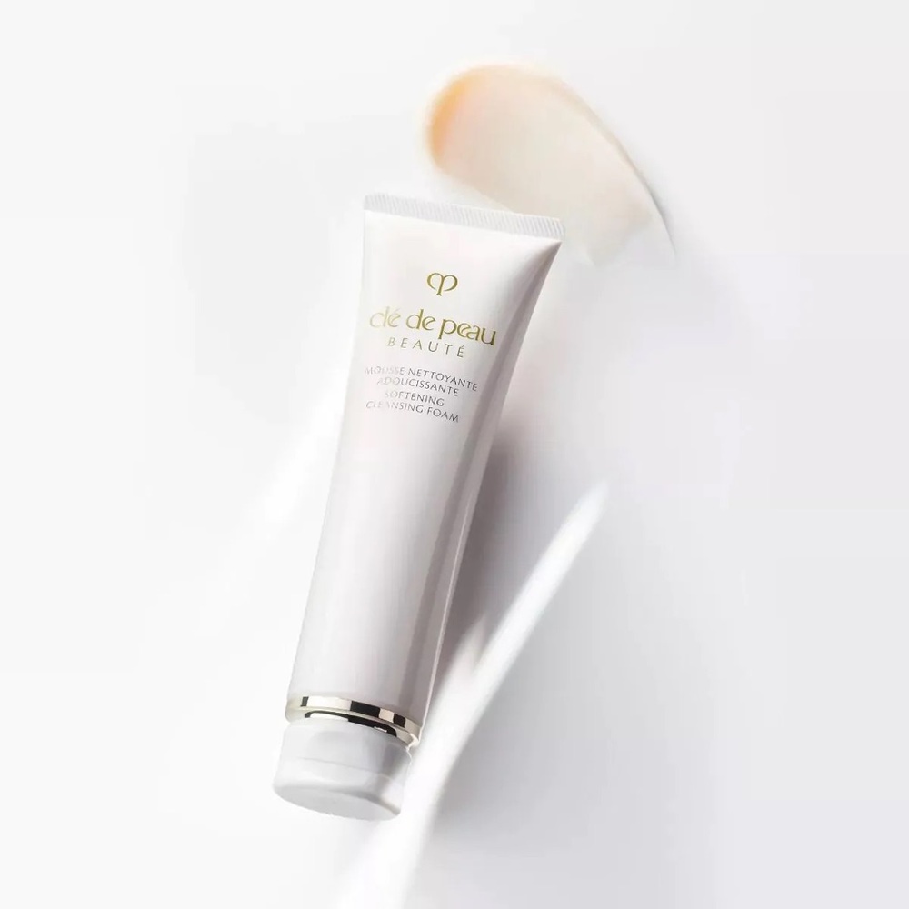 Clé de Peau Beauté - Softening Cleansing Foam